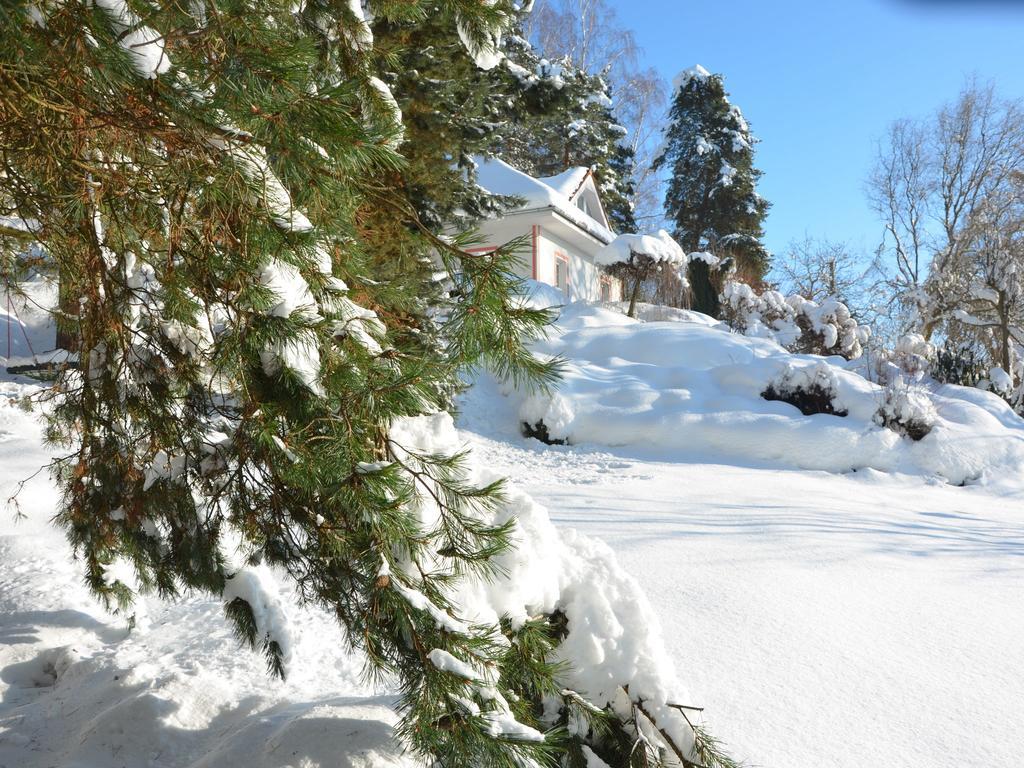 Willa Comfortable Detached House With Large Garden Klokoci Zewnętrze zdjęcie